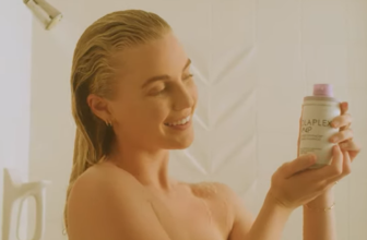 Unbreakable Blondes: Olaplex N°.4P Blonde Enhancer™ Toning Shampoo